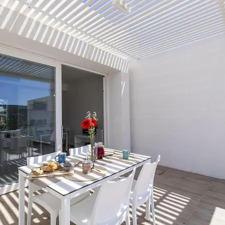 דירה Capo Falcone Charming Apartment-2 By Interhome סטינטינו