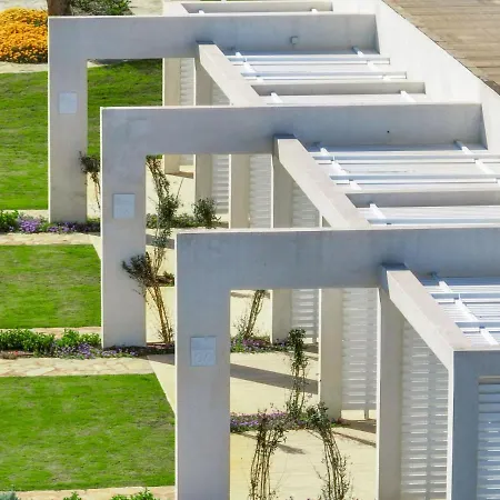 Capo Falcone Charming Apartment-2 By Interhome * Стинтино
