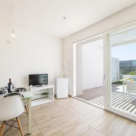 公寓 Capo Falcone Charming Apartment-2 By Interhome 斯廷蒂诺